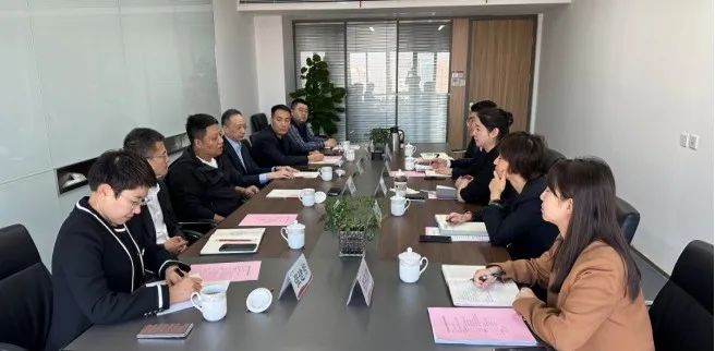 西安投資控股副總經(jīng)理王一梅會(huì)見(jiàn)興業(yè)銀行西安分行黨委委員、副行長(zhǎng)一行